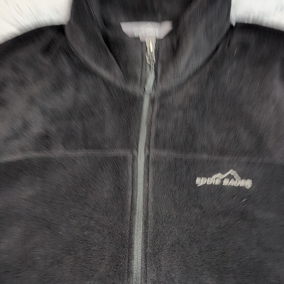 Eddie Bauer Vest Mens XL Black Gorpcore Outdoors Zip Up Pockets Soft Fleece - Picture 8 of 10